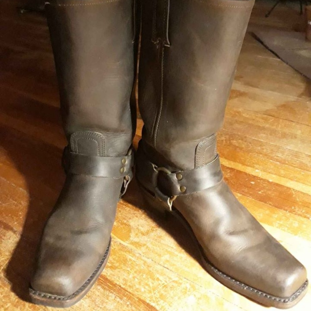 Frye harness boots! Size 9.5M